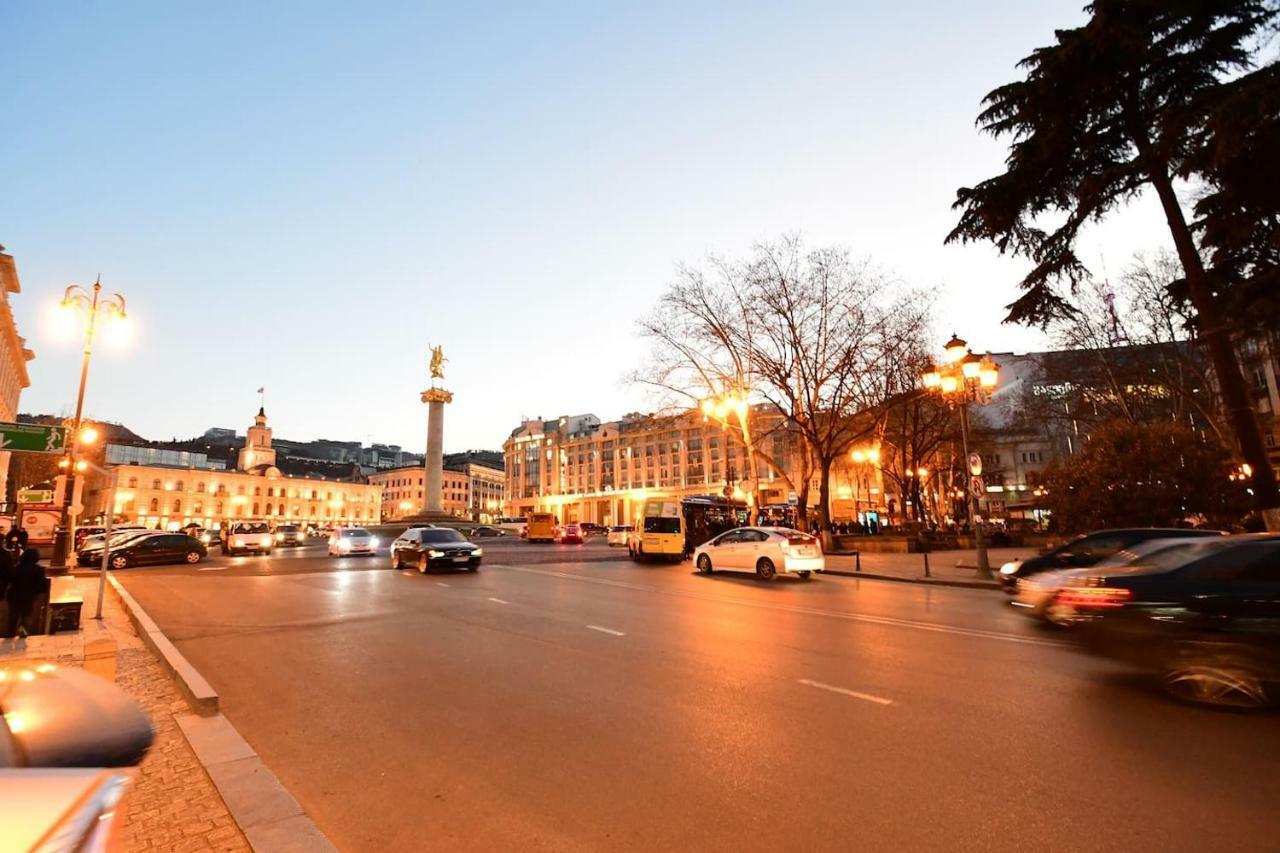 Freedom Square Apartment Tbiliszi Kültér fotó